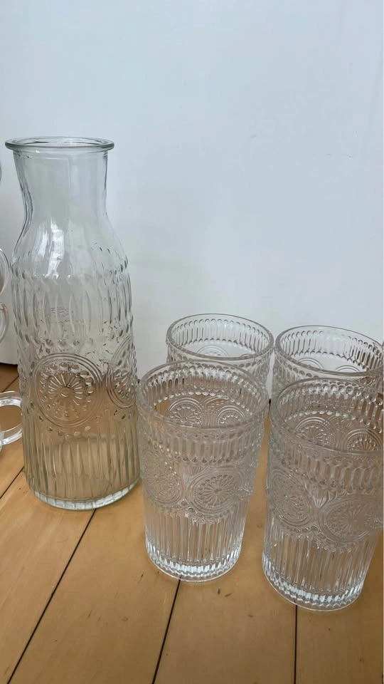 Set of cups, glasses and pitcher - photo 4