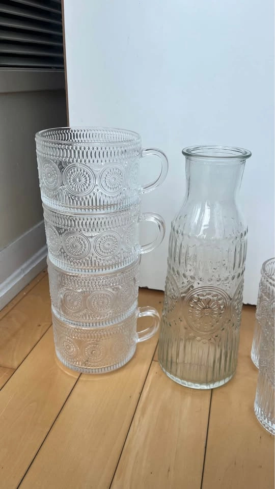 Set of cups, glasses and pitcher - photo 5