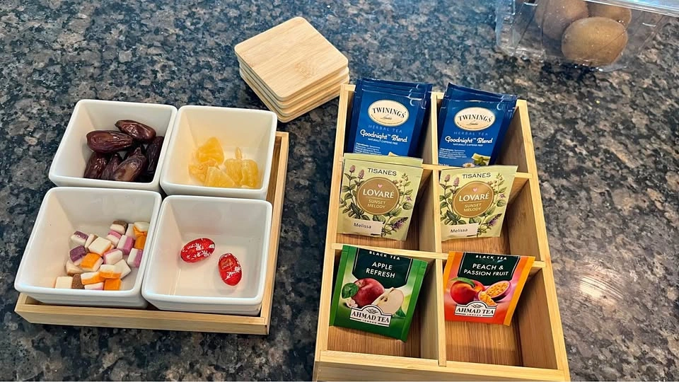 Tea box & Snack containers