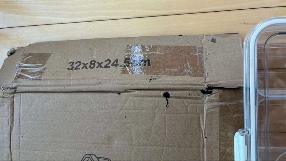 Brand new container snack box - photo 2