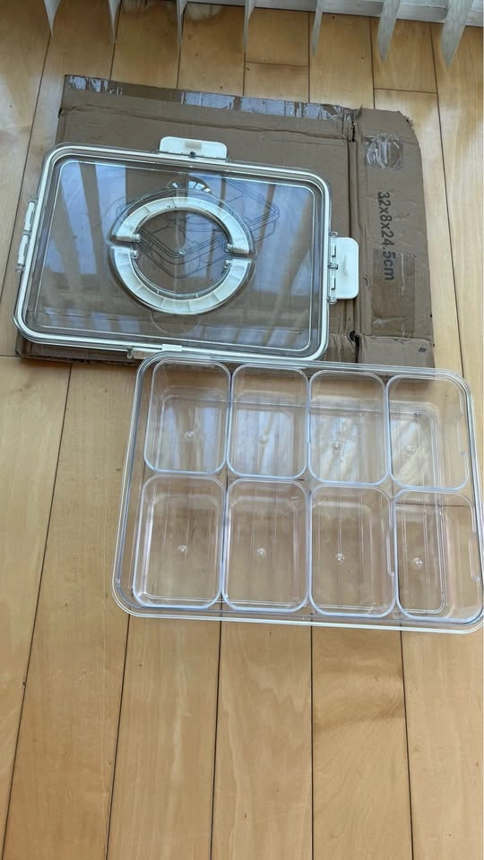 Brand new container snack box - photo 3