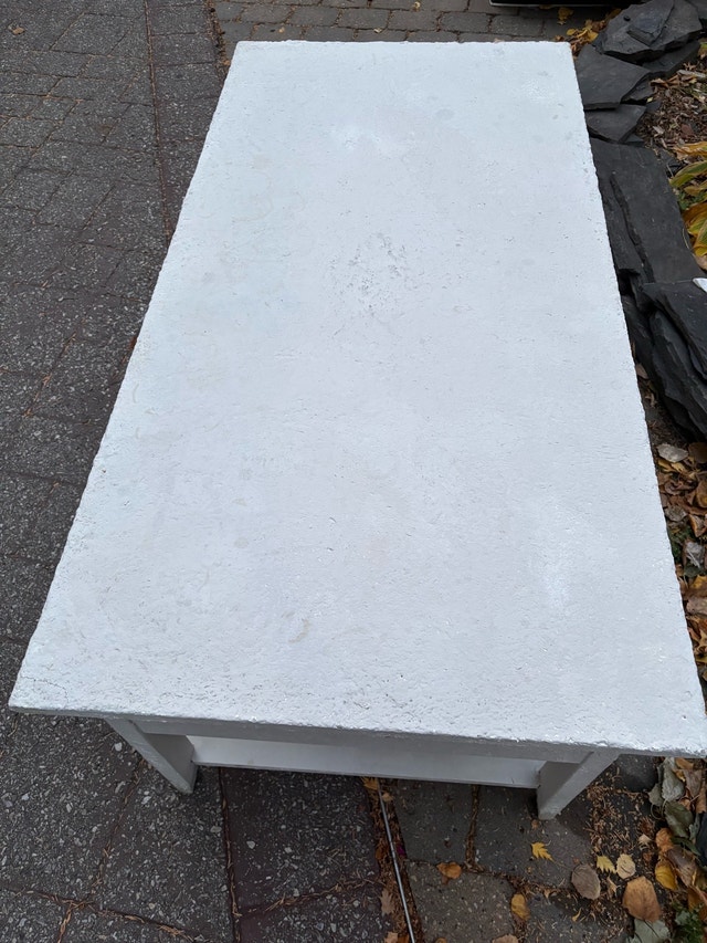 Beautiful rustic farmhouse coffee table with storage - photo 4