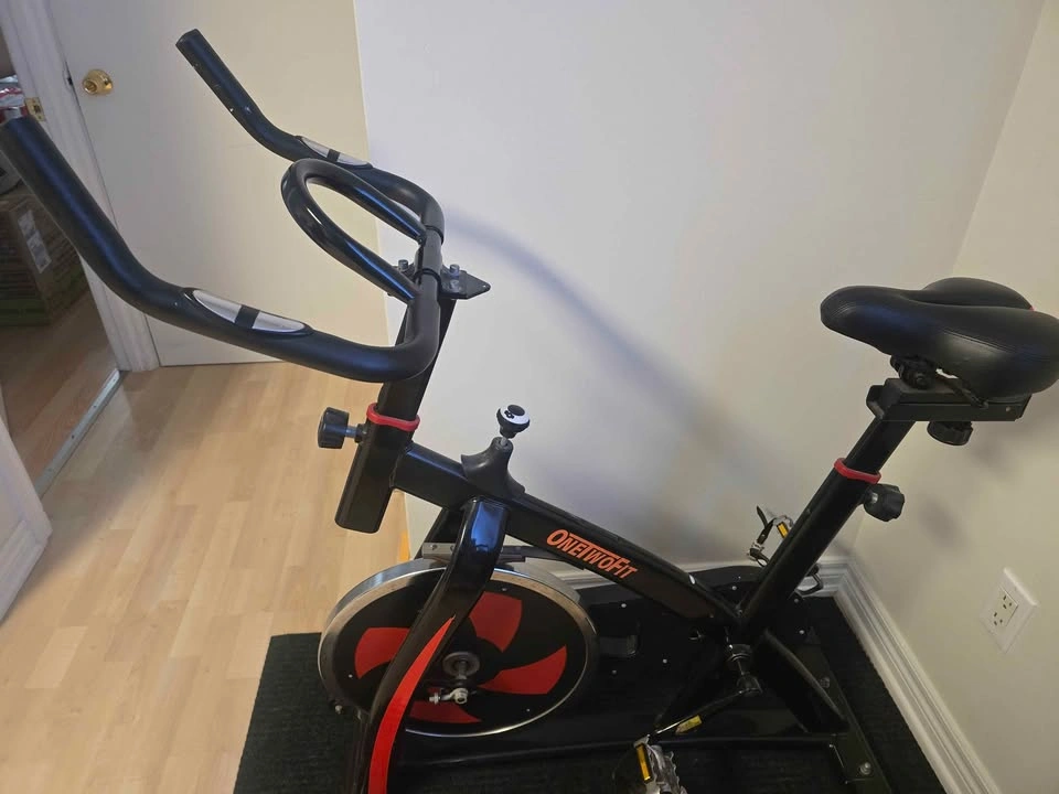 ONETWOFIT Indoor Cycling Bike / Spin Bike - photo 2