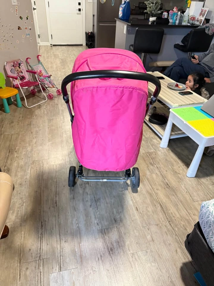 Babyhug Pink and Polka Dot Stroller - photo 3