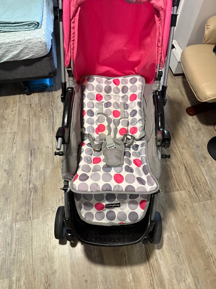 Babyhug Pink and Polka Dot Stroller - photo 4