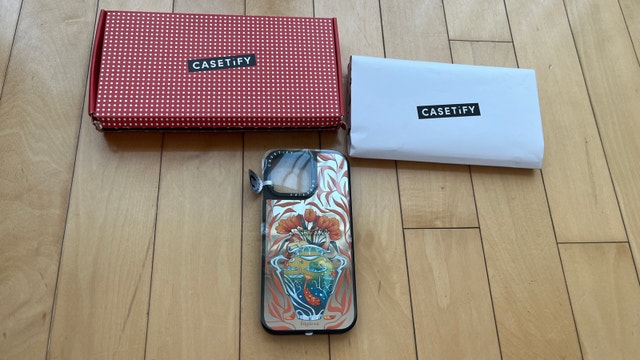 iPhone 16 pro max Casetify case - photo 2