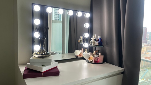 Vanity Mirror - photo 2