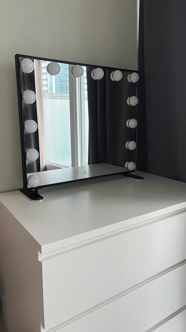 Vanity Mirror - photo 3