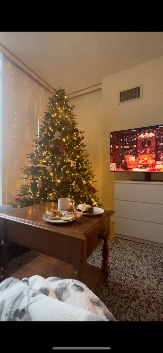 Christmas Tree with 8 lights modes - photo 2