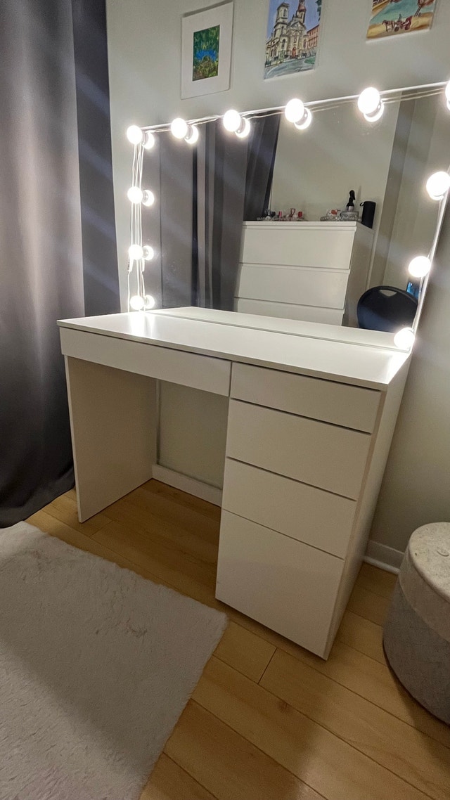 Wayfair Vanity Table - photo 4