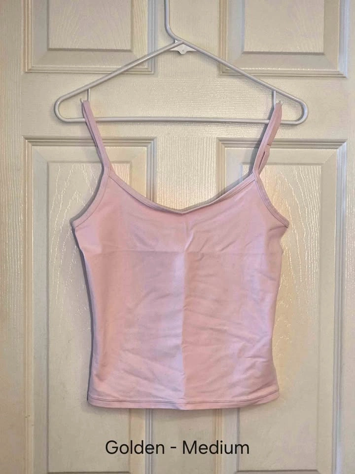 TNA/Aritzia Lot