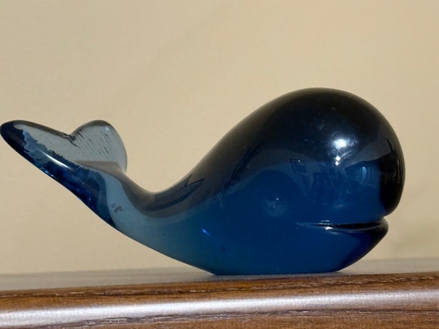 Blue Glass Whale Figurine - photo 4