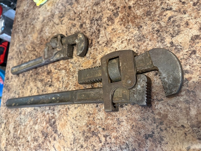Pipe Wrenches Set