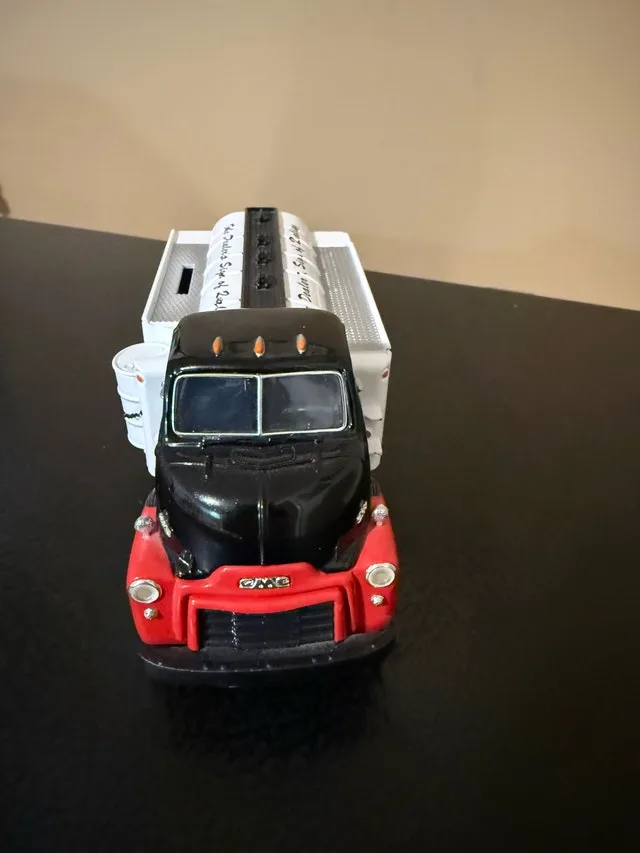 GMC Kendall Motor Oils Bank Truck - photo 5