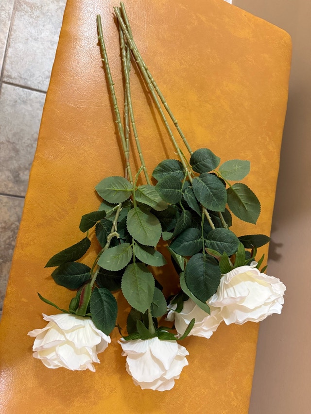 Artificial White Roses - photo 2