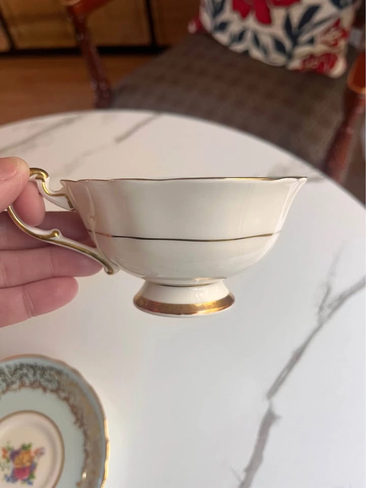 Vintage Paragon Fine Bone China Teacup & Saucer - photo 5
