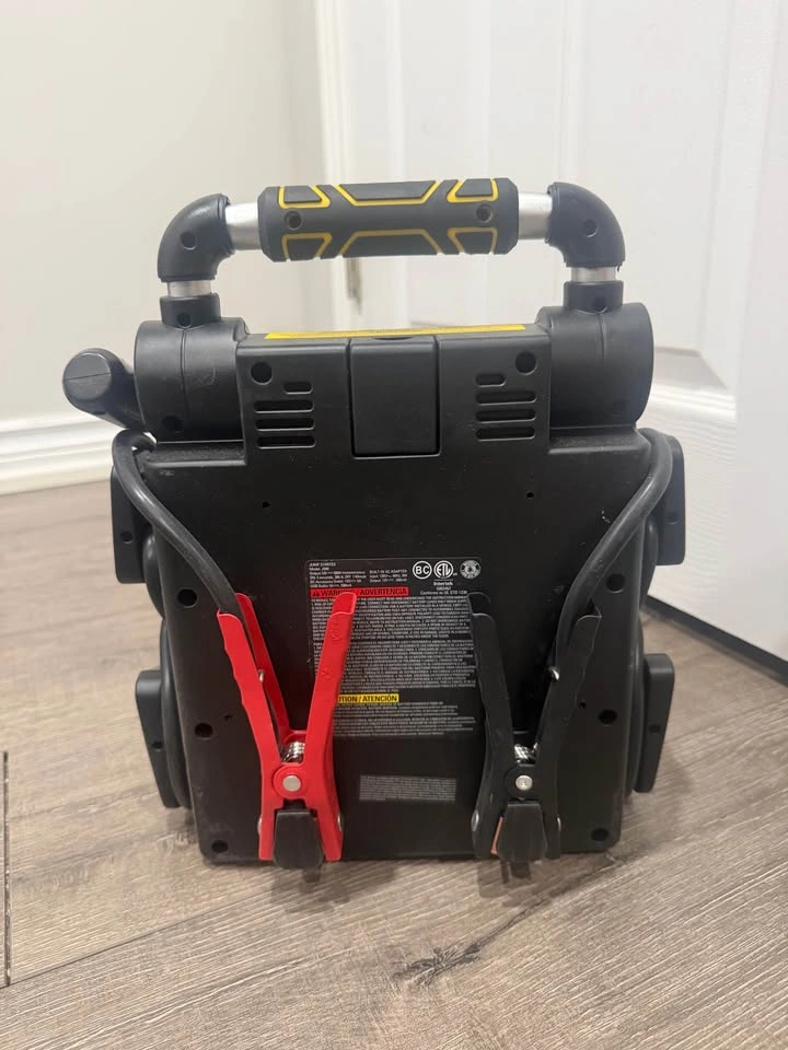 Stanley J509 Portable Power Station 1000 Peak Amp Jump Starter - photo 2