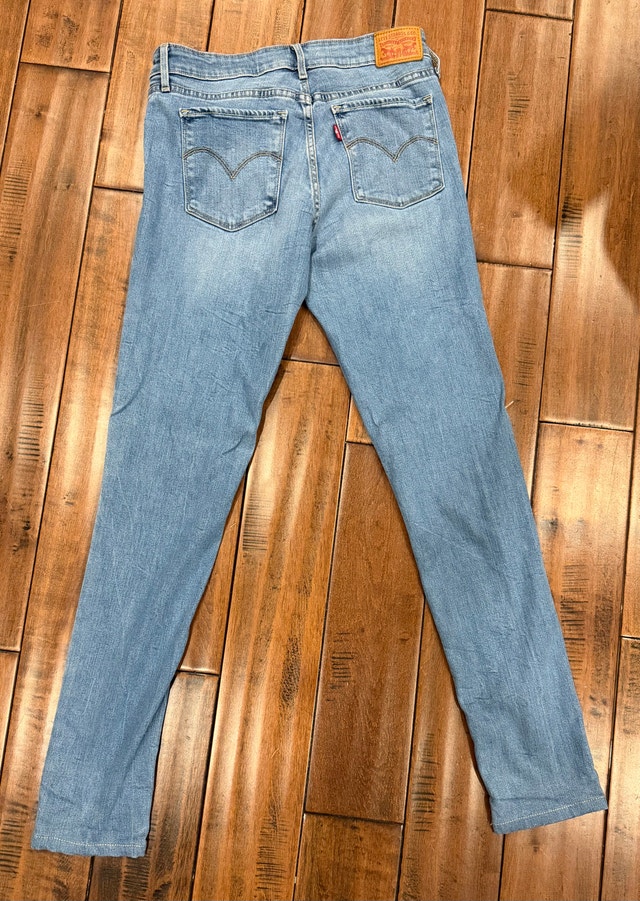 Levi's 711 Skinny Jeans Size 29 - photo 4