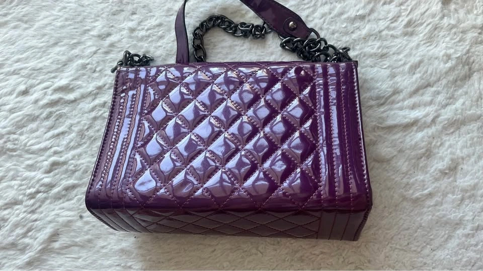 Chanel Style Shoulder Bag - photo 2