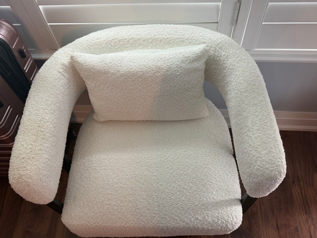 Cream Bouclé Accent Chair - photo 2