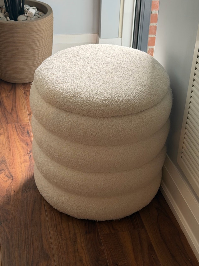 Cream Bouclé Ottoman - photo 3