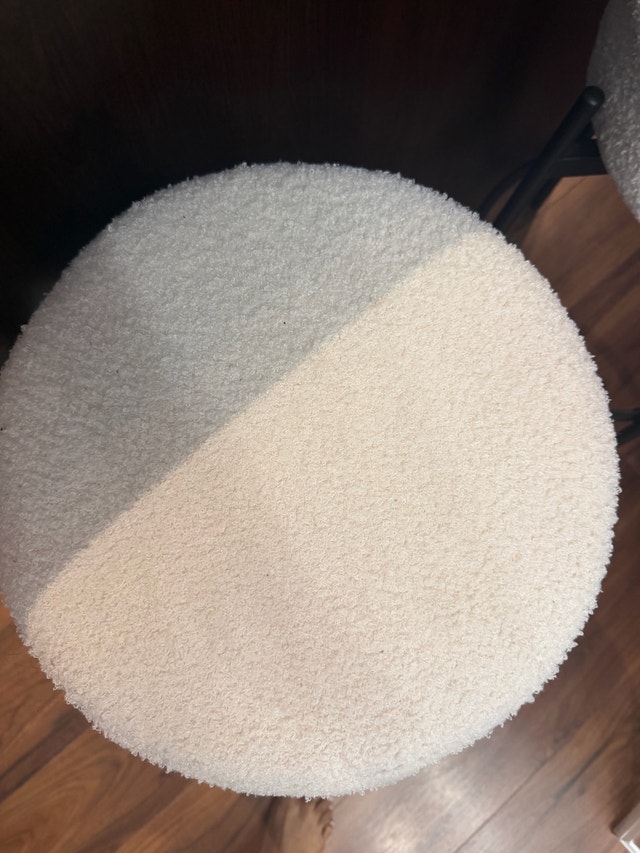 Set of 2 White Bouclé Counter Stools - photo 3