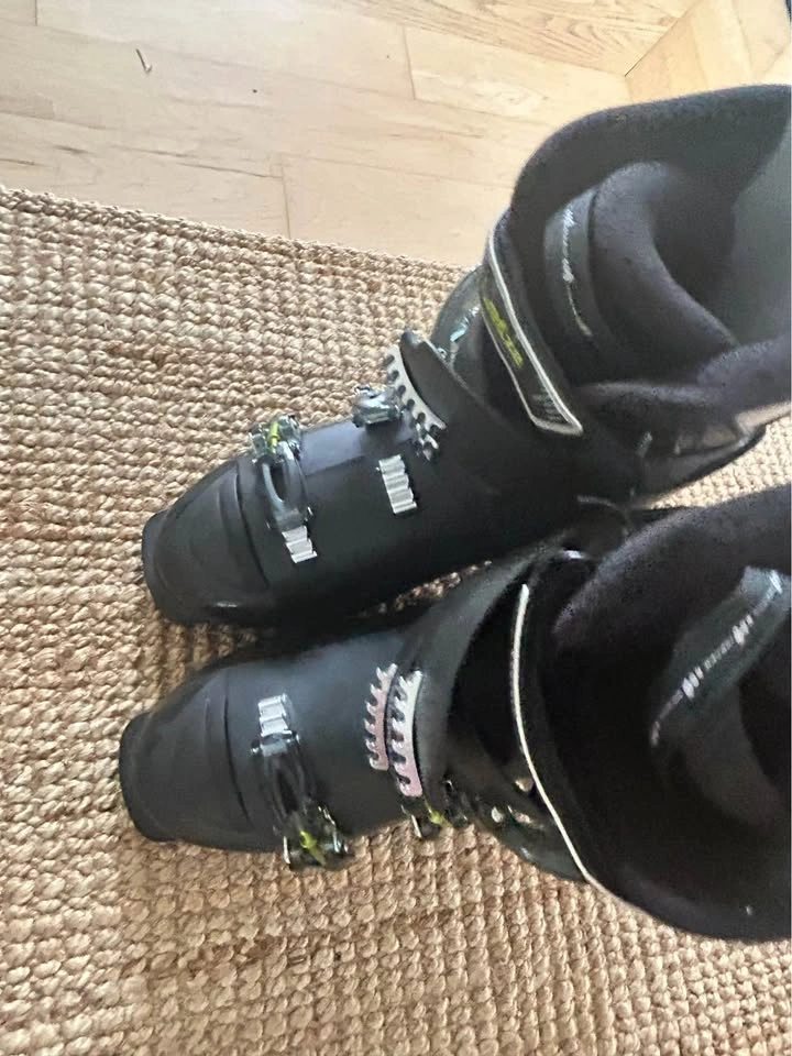 New Wedze Ski Boots, Mondo Size 28 - photo 2