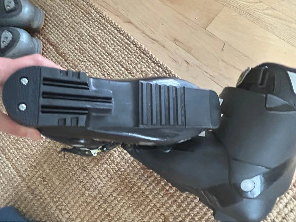 New Wedze Ski Boots, Mondo Size 28 - photo 5