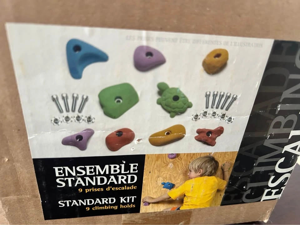 New Standard Kit 9 Climbing Holds (made in Canada) - photo 2
