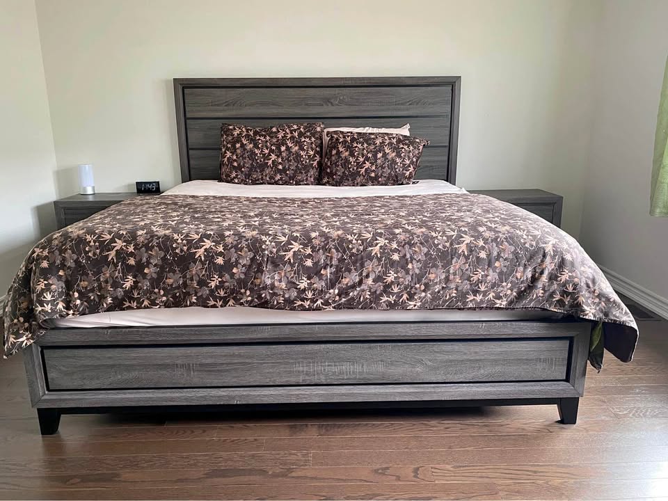 Kate King 6 PC bedroom set