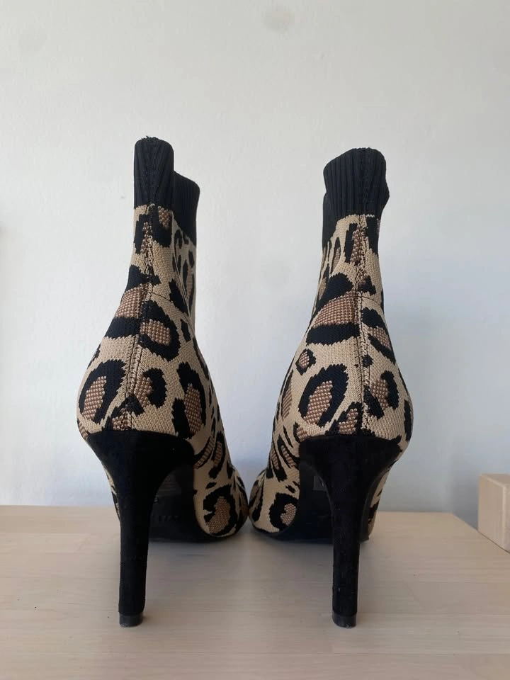 MIA Minerva Leopard Print Sock Booties - Size 9 - photo 4