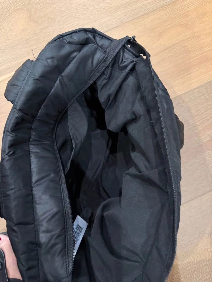 Black Tote Bag with Zipper and Pockets - photo 2