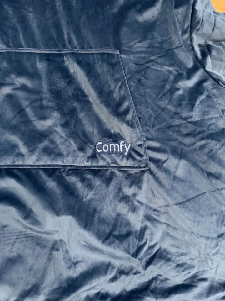 Comfy hooded cover - photo 2
