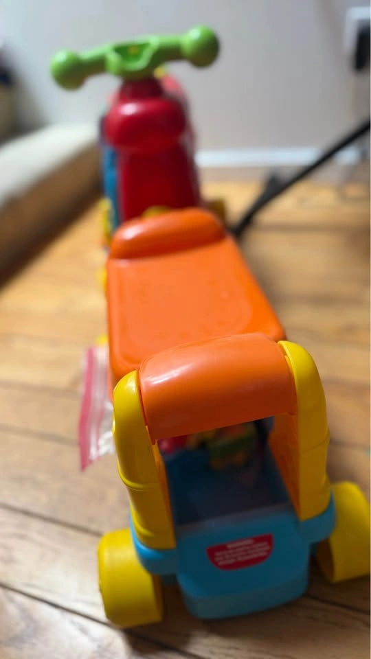 Vtech Sit-to-Stand Train - photo 5