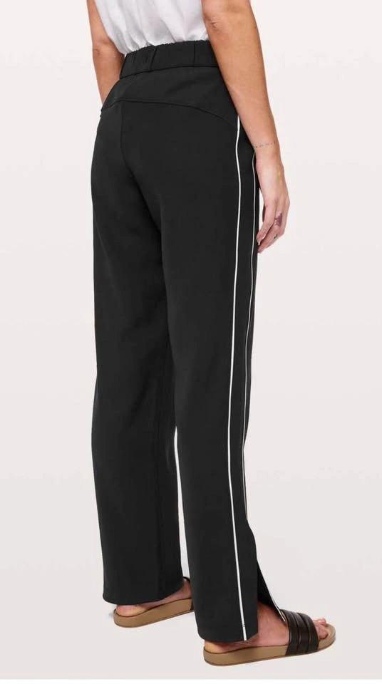 Lululemon On the Right Track Pant – Black / Light Ivory – Size 1 - photo 3