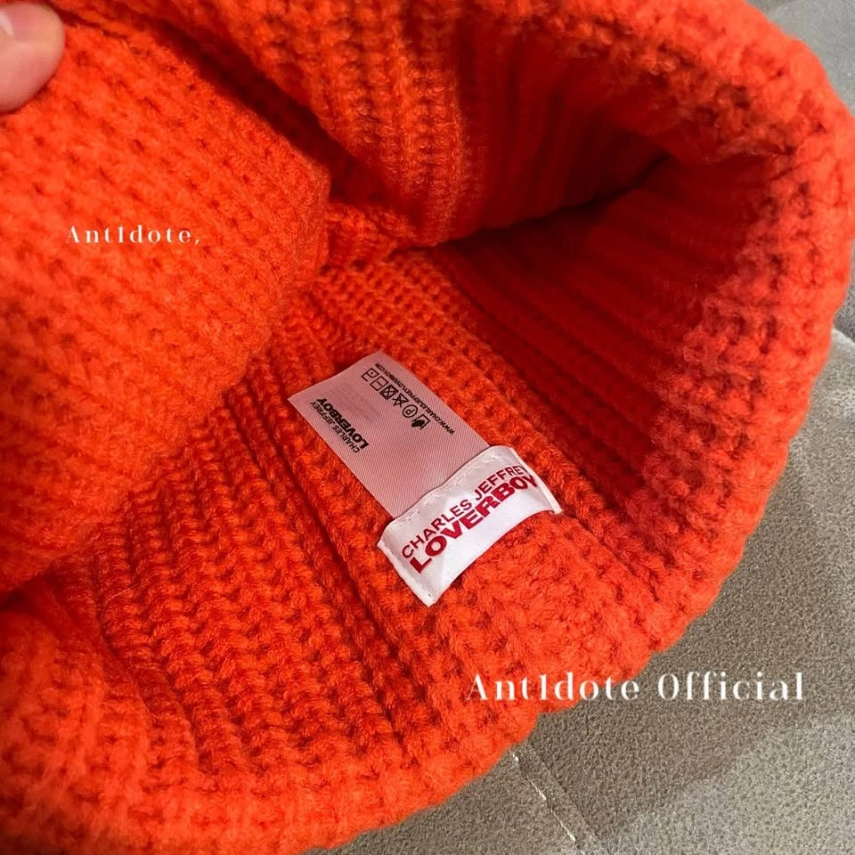 Loverboy Beanie - photo 3