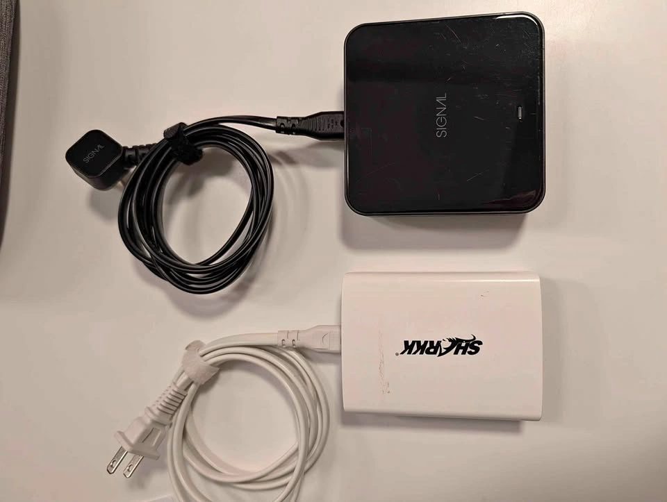 Shark and signal usb power chargers (TWO), COD