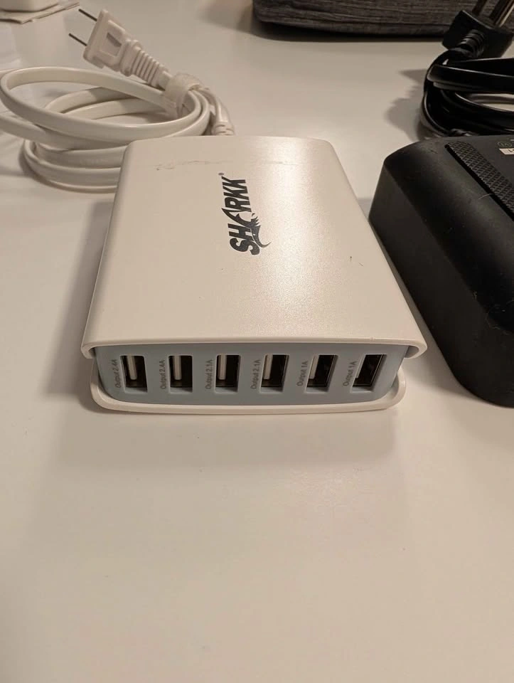Shark and signal usb power chargers (TWO), COD - photo 5