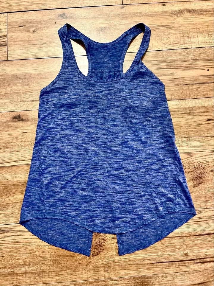 Lululemon Blue Salute the Sun Tie Back Tank Top - Size 6 - photo 4