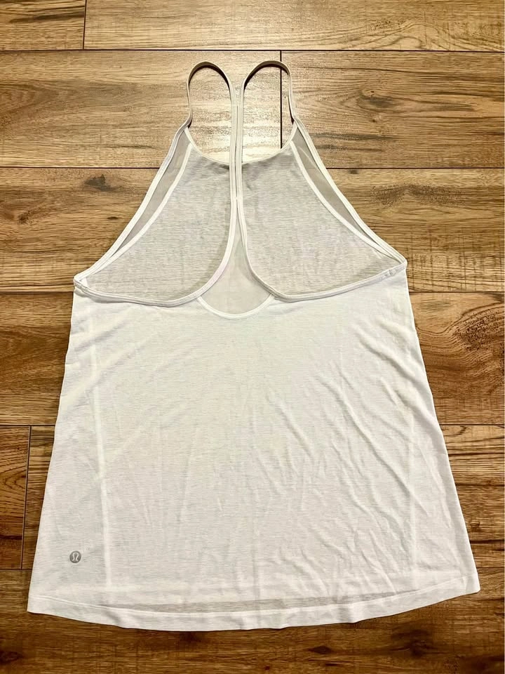 Lululemon White High Neck Halter Mesh Tank Top - Size 6 - photo 4