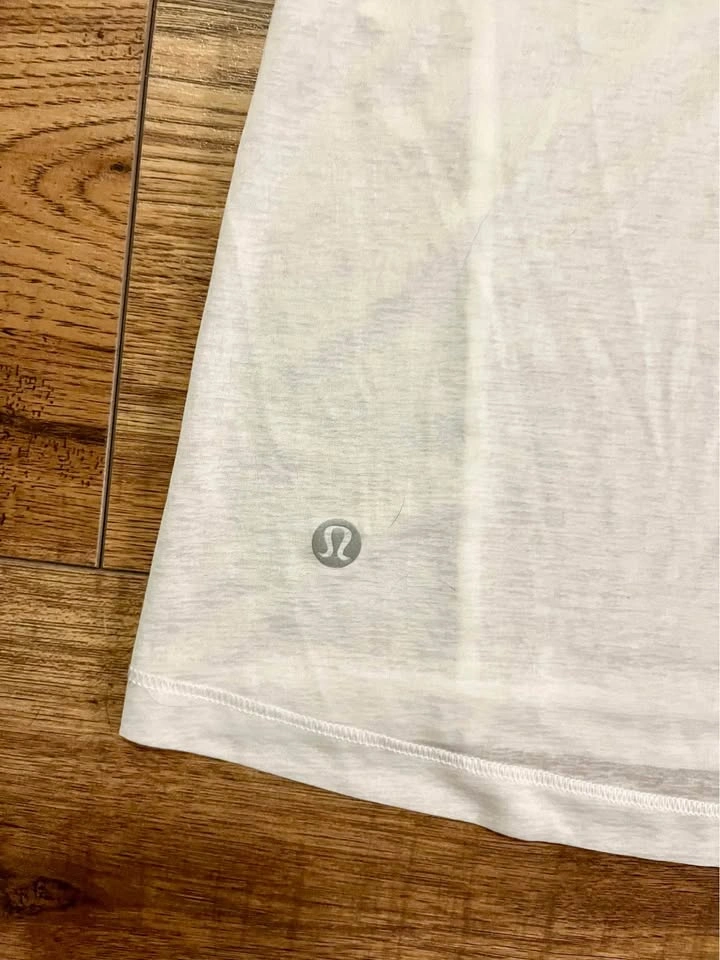 Lululemon White High Neck Halter Mesh Tank Top - Size 6 - photo 5
