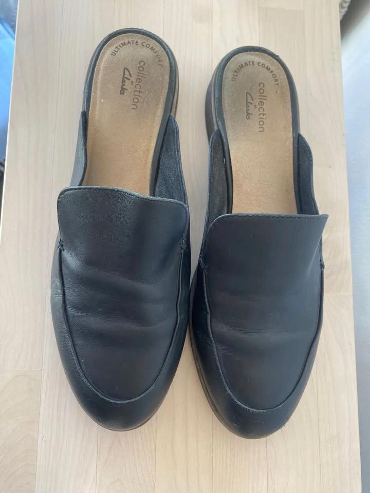 Clarks Collection Black Slip-On Mules – Size 8.5 - photo 4