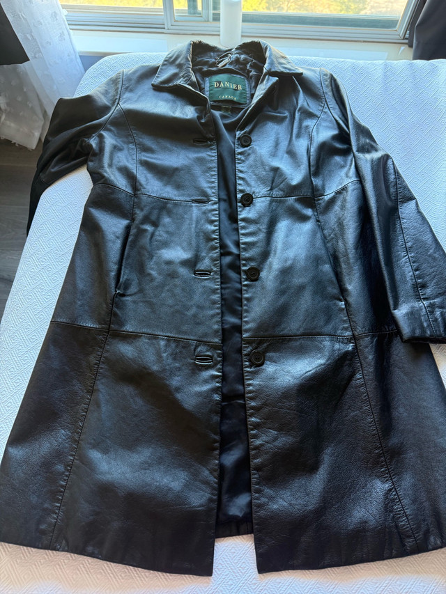 Danier Leather Coat - photo 2