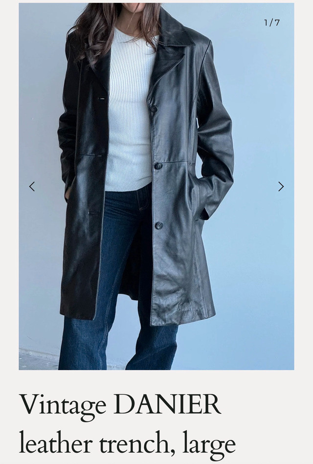 Danier Leather Coat - photo 4