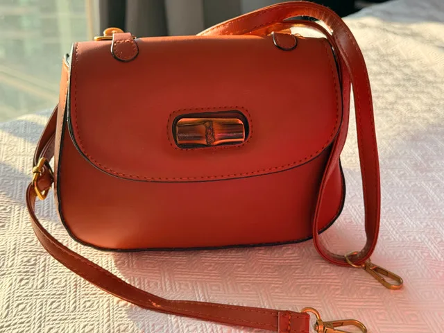 Bamboo Handle Bag image indicator(2)