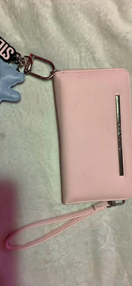 Pink Steve Madden hand bag