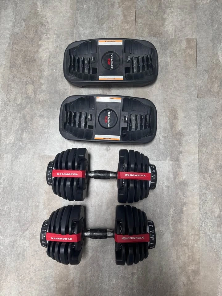 Bowflex adjustable dumbbells - photo 4