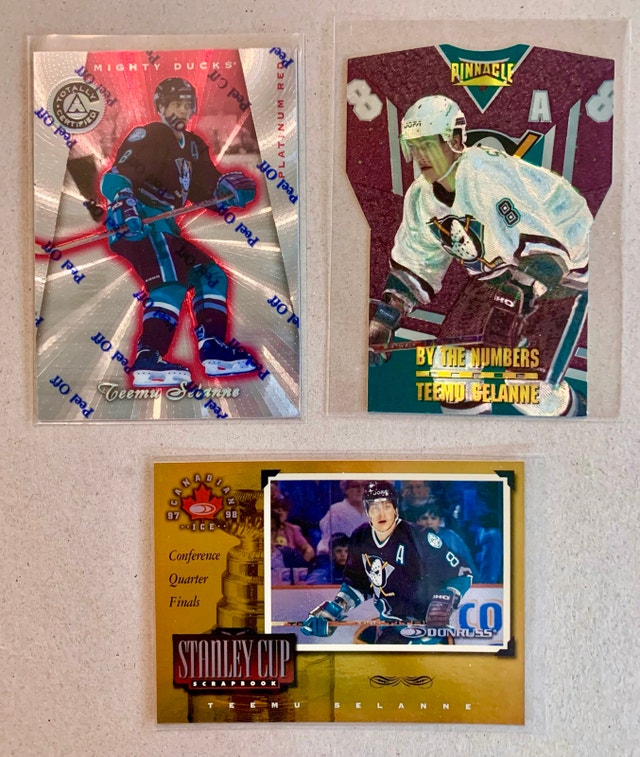 Teemu Selanne Hockey Card Collection - photo 3