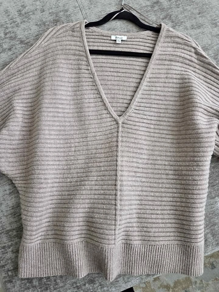 Reitmans XXL V-Neck Ribbed Sweater