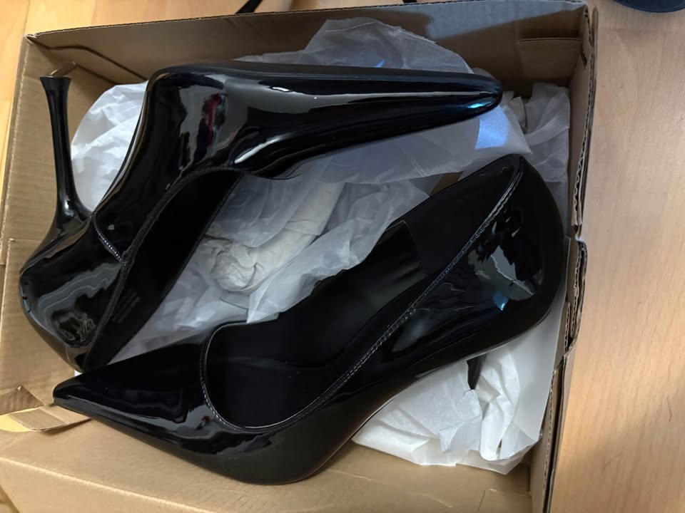 Black heels - photo 2
